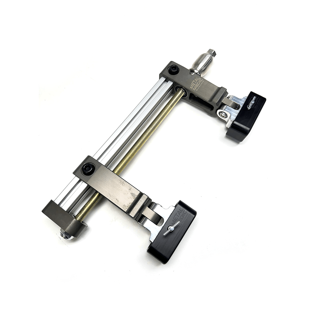 Metal Medic Beast Bar Deluxe 16 inch