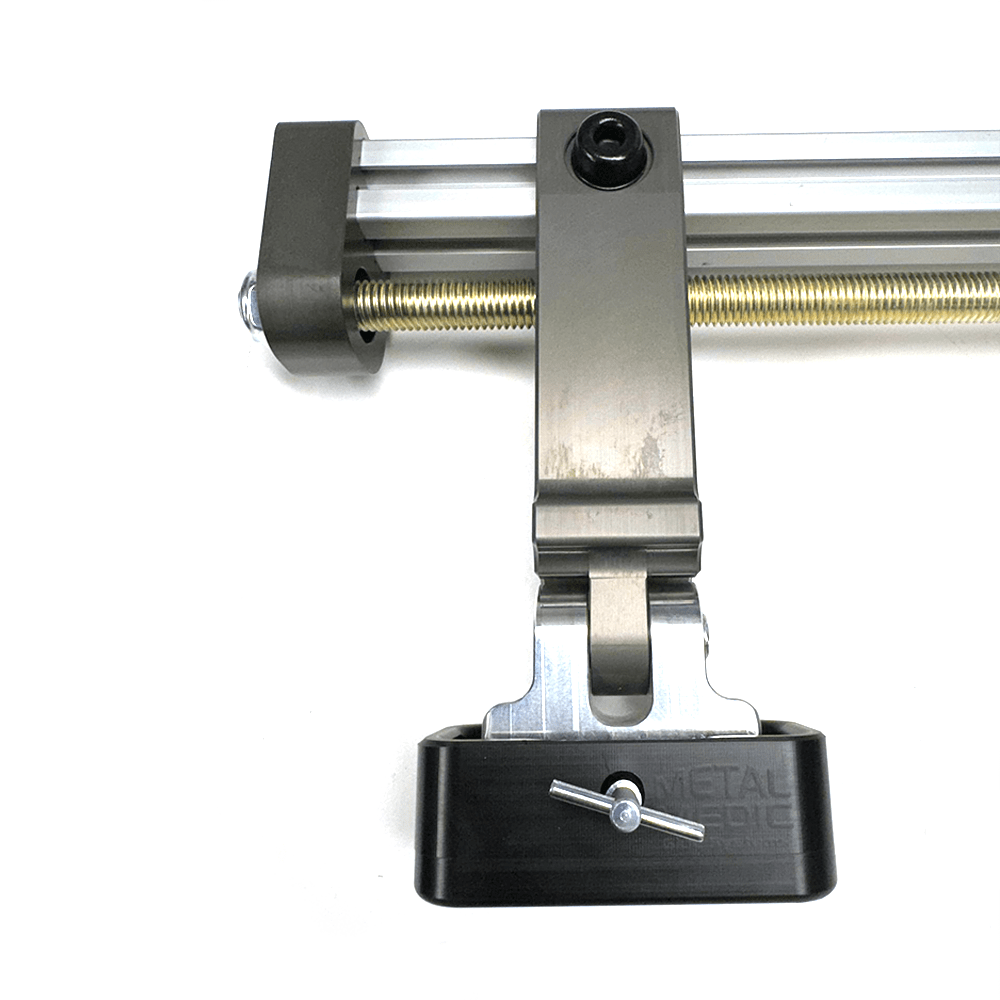 Metal Medic Beast Bar Deluxe 16 inch - Image 2